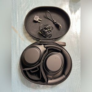 Sony WH-1000XM4 Wireless Noise-Canceling Headphones